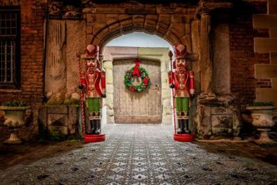 Christmas at Tamworth Castle with nut cracker soldiers and wreath on castle door